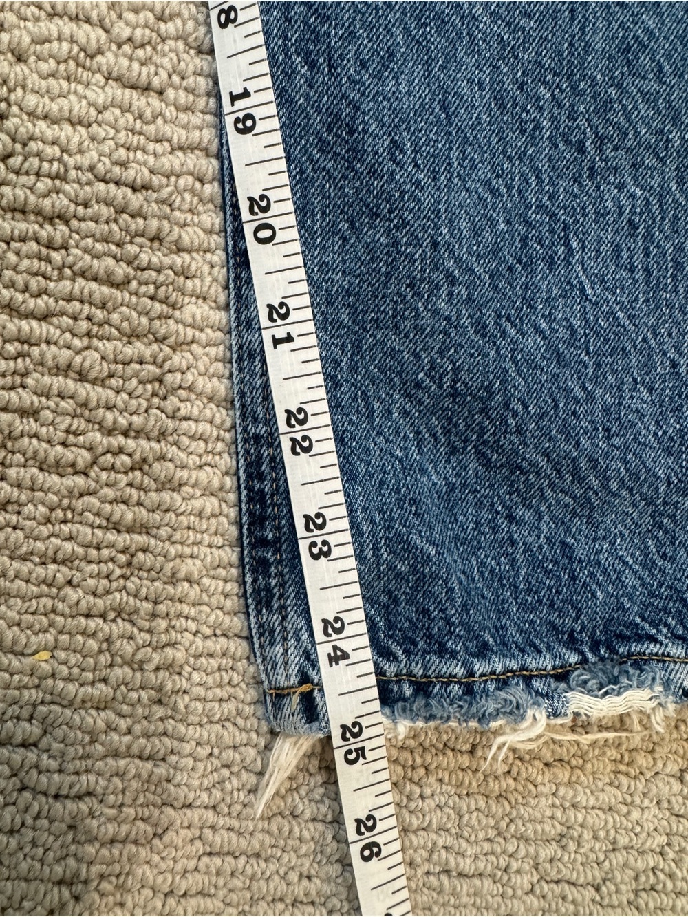 Agolde Riley Crop Jeans - Picture 5 of 10